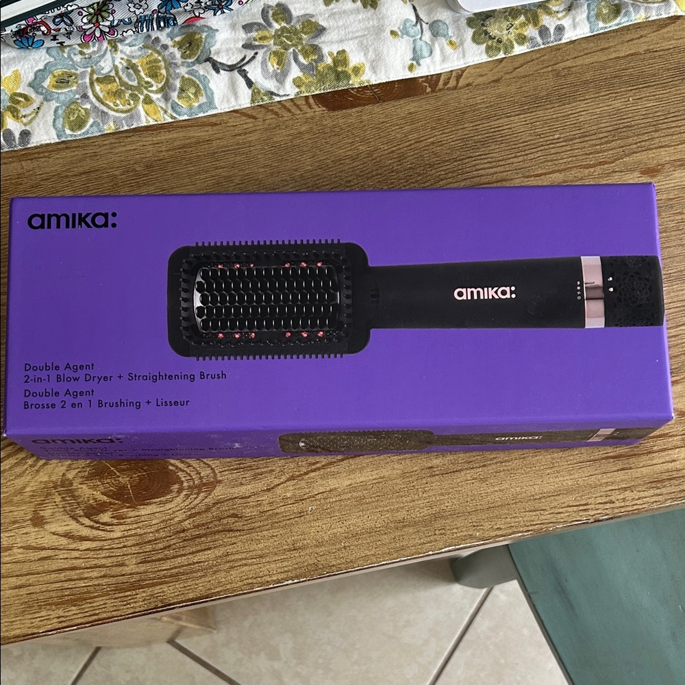 amika 2-in-1 Blow Dryer & Straightening Brush – Black with Rose Gold Trim